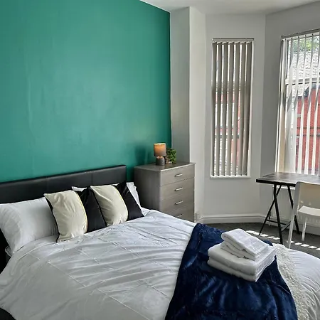 Daisybank Co-living - Private Self-cater * 맨체스터