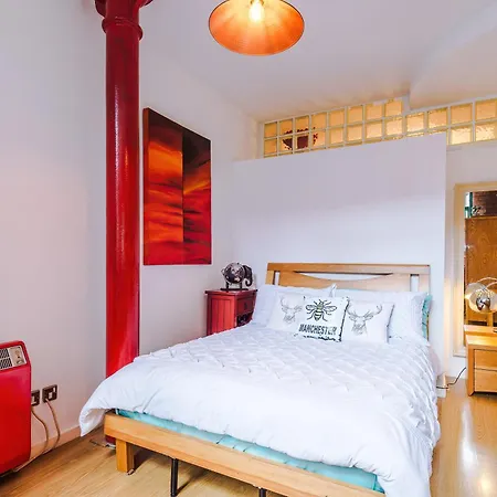 Central Northern Quarter Two Bedroom Manchester