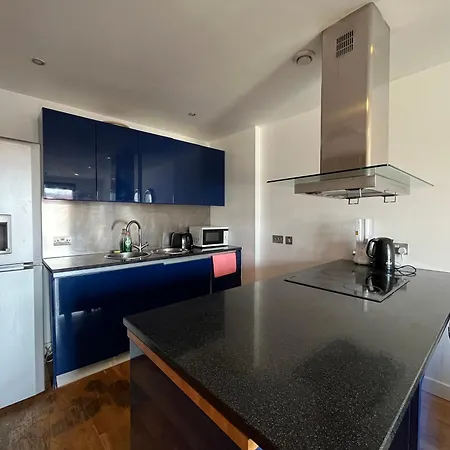 דירה Cosy Central 2 Bed *