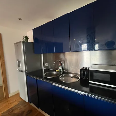 Cosy Central 2 Bed