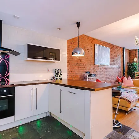 Central Northern Quarter Two Bedroom Manchester