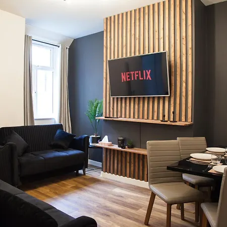 בית נופש Entire Modern In And Near Peak District