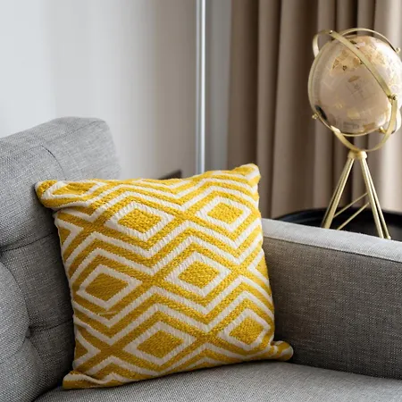 Elegant Two-bedroom Manchester