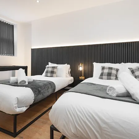 Sophisticated & Stylish Flats Near Airport * Манчестер