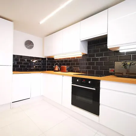 South Modern Holiday In Fallowfield - Apt 1 Appartement