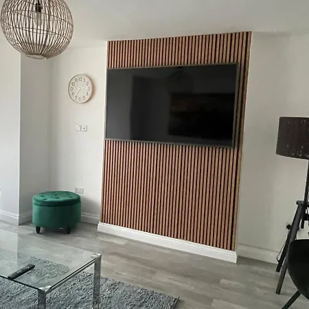 Goulden Retreat * Manchester