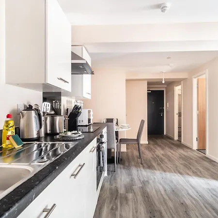 公寓 Bright & Stylish 2 Bed In *