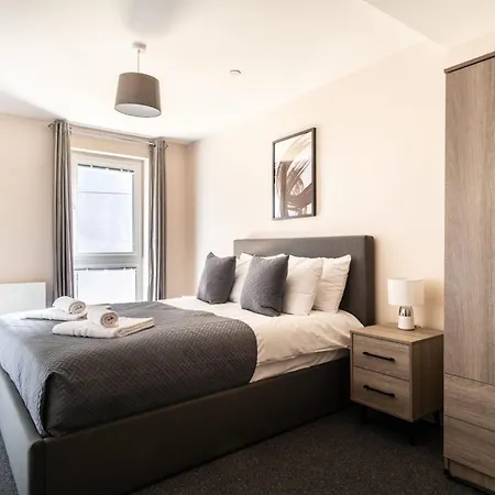 Bright & Stylish 2 Bed In Apartamento *