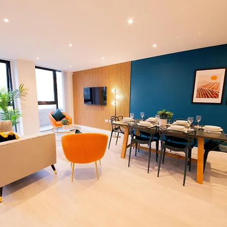 Apartment Stunning 3 Bedroom