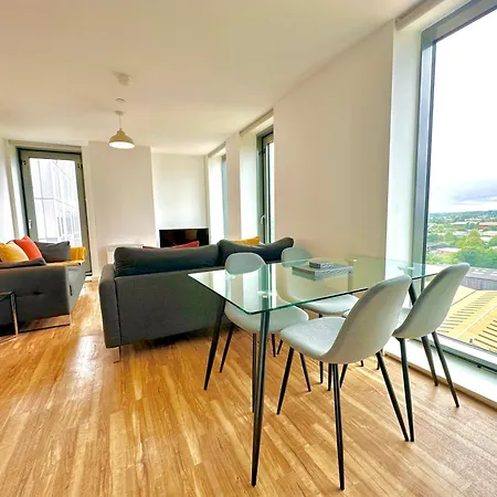 Media Salford Quays *