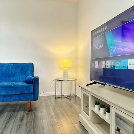 Rusholme - Sleeps 4 아파트