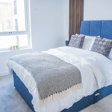 Salford Heaven - Modern 2 Bedroom * Manchester