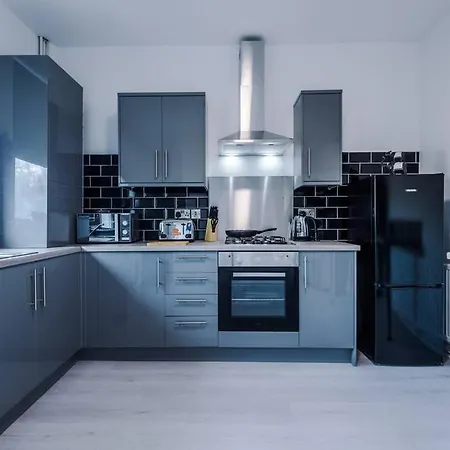 Apartment Cosy & Bright 2 Bedroom House