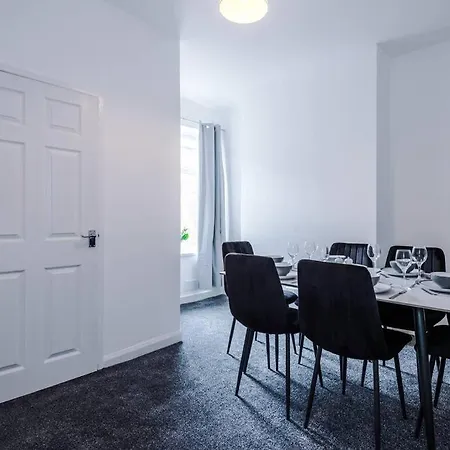 Luxurious Living 2 Bedroom Сasa de vacaciones Mánchester