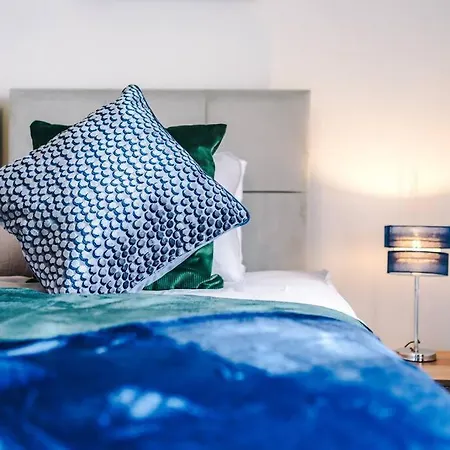 Сasa de vacaciones Luxurious Living 2 Bedroom *