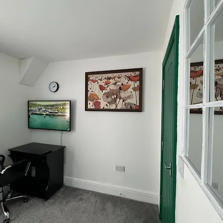 Ur Place Bed & Breakfast 4*