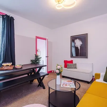 Ferienhaus Trendy 3br Pad In