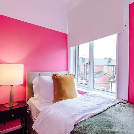 Semesterbostad Trendy 3br Pad In Manchester