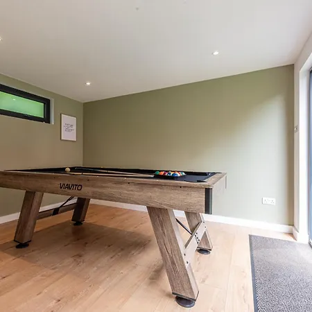 Semesterbostad Boutique 4-bed House In - Games Manchester