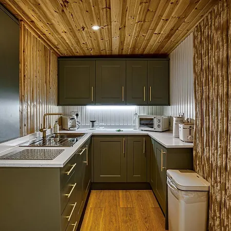 Garden In Hidden Oasis Pass The Keys *