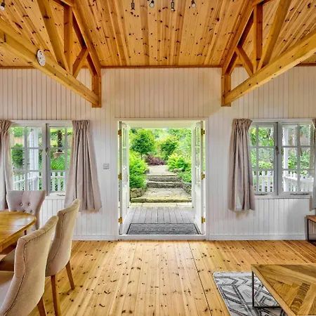 Garden In Hidden Oasis Pass The Keys