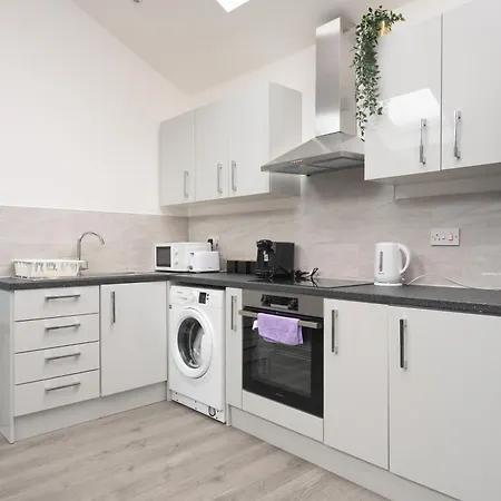 Ferienhaus Santorini Blues By Cefas - Free Parking - - Near Airport Manchester