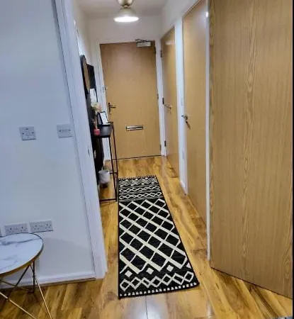 The Stylish With Free Parking Apartment