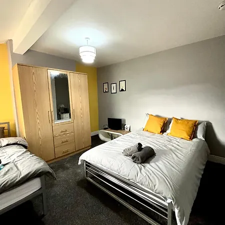 Croft House Guest house *