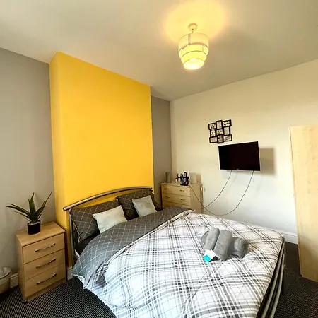 Croft House Guest house *