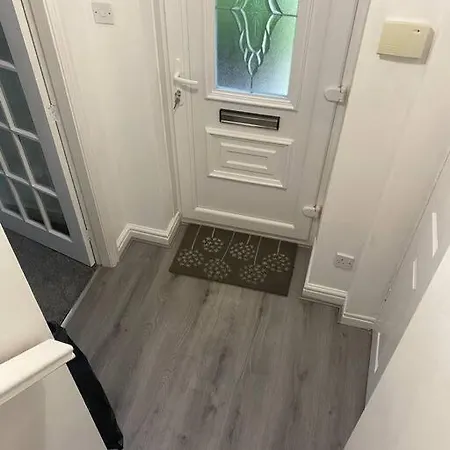 Cosy 4br In Prestwich With Free Parking Σπίτι διακοπών Μάντσεστερ
