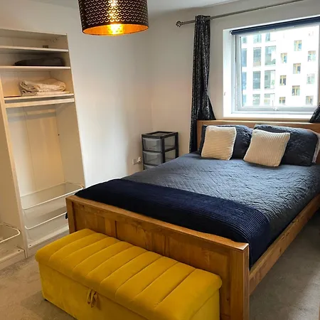 Modern 2-bed, City Apartment Manchester