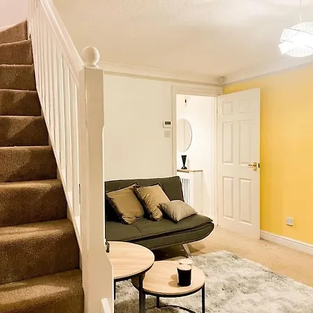 Simple House W- Free Parking By Airport - Free Drop-off 別荘 マンチェスター