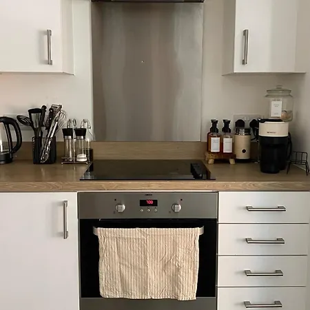 Apartament City Centre 2 Bedroom *