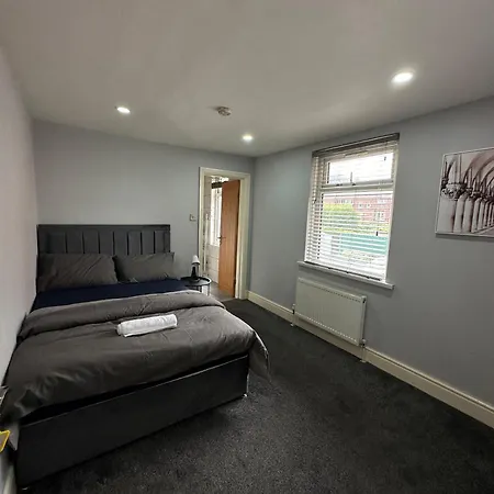 Homestay In Manchester