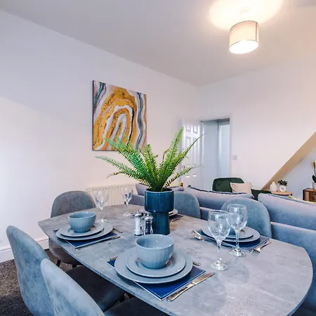 Prázdninový dům Sleek And Stylish 3 Bedroom *