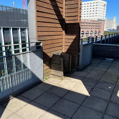 Lovely 2-bed In Manchester