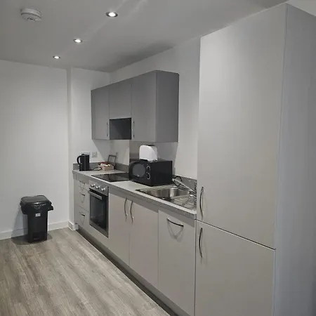 Nariken Apartment Manchester