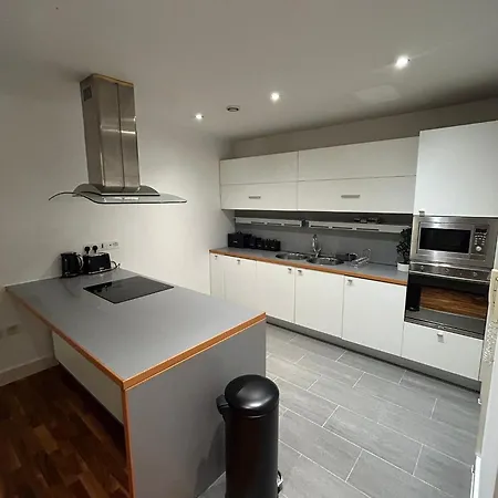 Luxury 2 Bedroom Centre With Free Parking Appartement Manchester