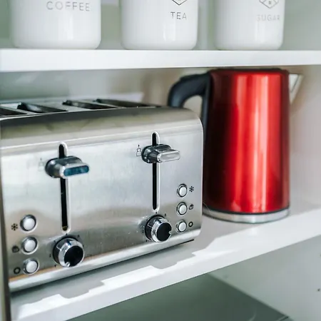 Lux Livin' - Luxury 2 Bed With Skyline View & 24 Hour Gym * Manchester