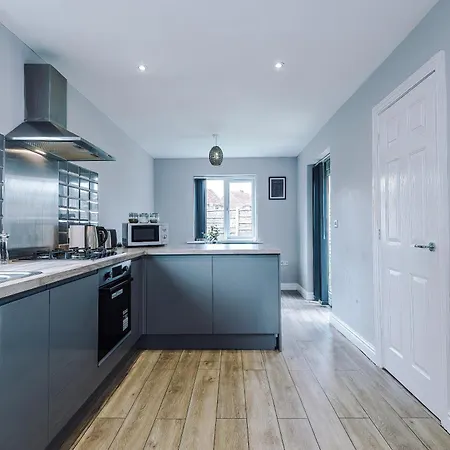 Charming Modern 3br House In Failsworth With Free Parking Manchester