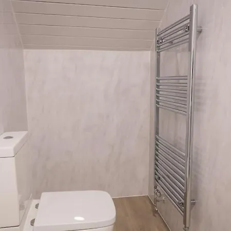 1 Bed Flat Near Man Utd Stadium Manchester