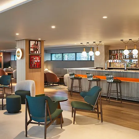 Marriott Piccadilly מלון