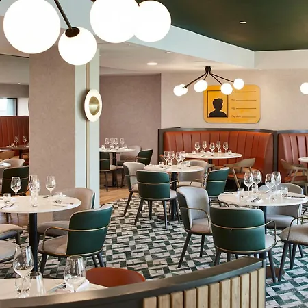 Marriott Piccadilly Szálloda 4*