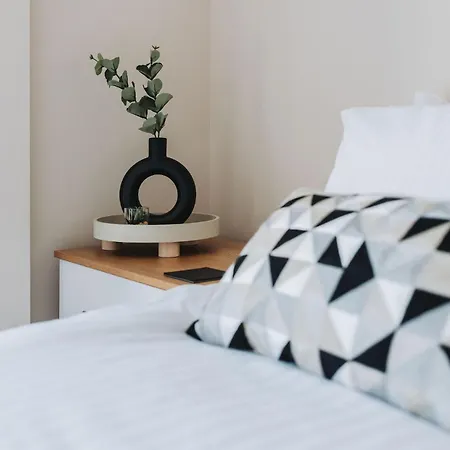 Ideal Near Old Trafford * Manchester