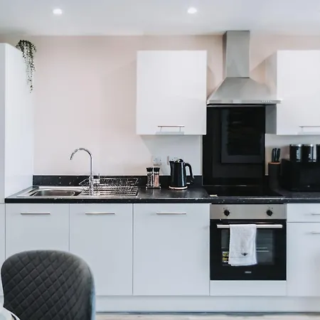 Apartment Ideal Near Old Trafford Manchester