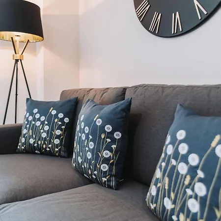 Ideal Near Old Trafford Manchester