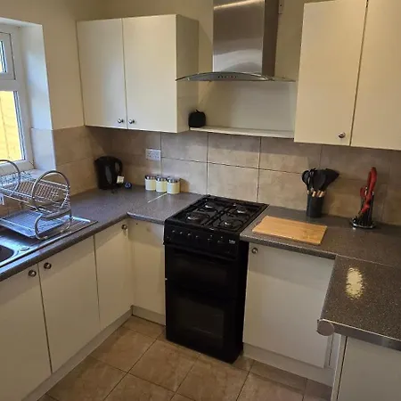 Eastpark 5 Bdrms Walk To O2 Apollo And * Manchester