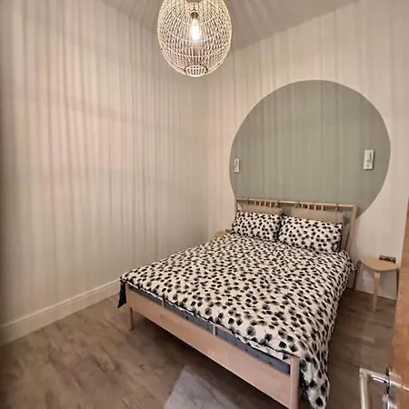 Urban Oasis 2 Bed Apartment