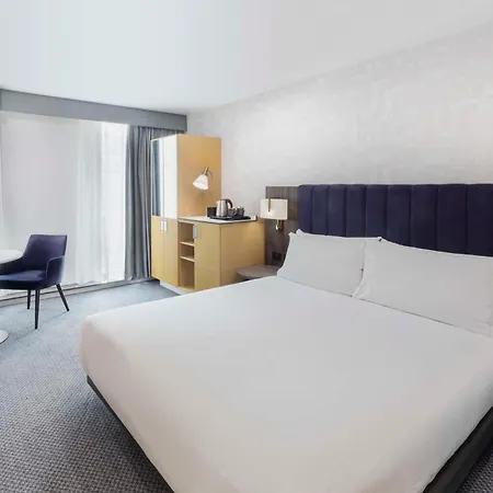 Doubletree By Hilton Piccadilly