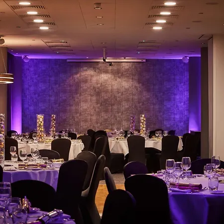 Doubletree By Hilton Piccadilly Hotel Manchester